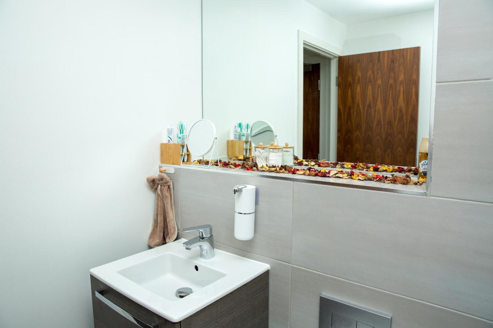 Sweet Stay, 2 Bed Apartment Μπέρμιγχαμ Εξωτερικό φωτογραφία